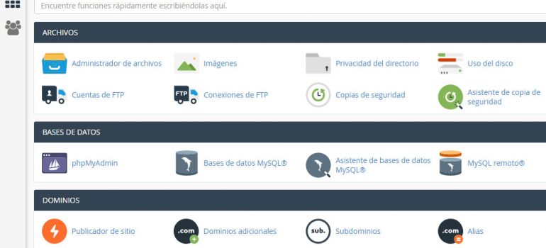 Accede al panel cPanel y al WebMail de tu hosting